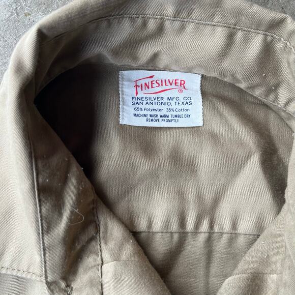 VINTAGE KOREAN WAR BEIGE MEDIUM BUTTON UP SHIRT - Picture 2 of 4